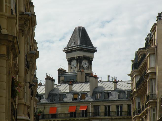  tour avec horloge, avenue Rapp